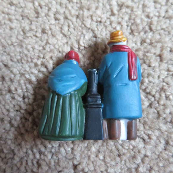 Christmas Village Department 56 Ceramic FIgurines (Broken) - Picture 2 of 4